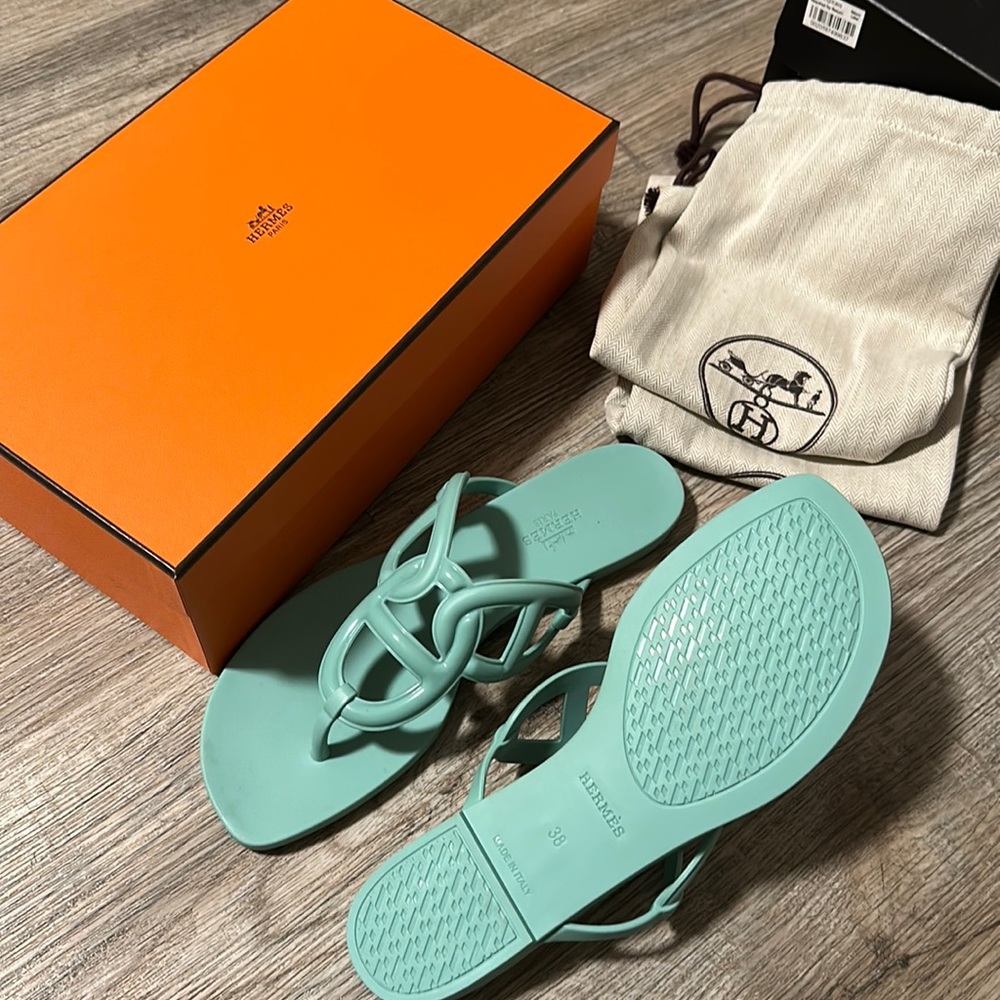 BRAND NEW SOLD OUT HERMES SANDLES